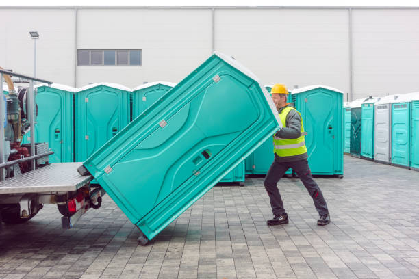 Porta potty delivery and setup in Sinton, TX