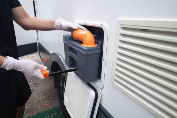 Best Portable toilet rental cost  in Sinton, TX